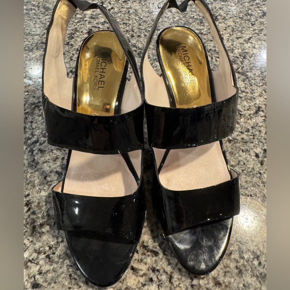 Michael Kors heels - Picture 4 of 7